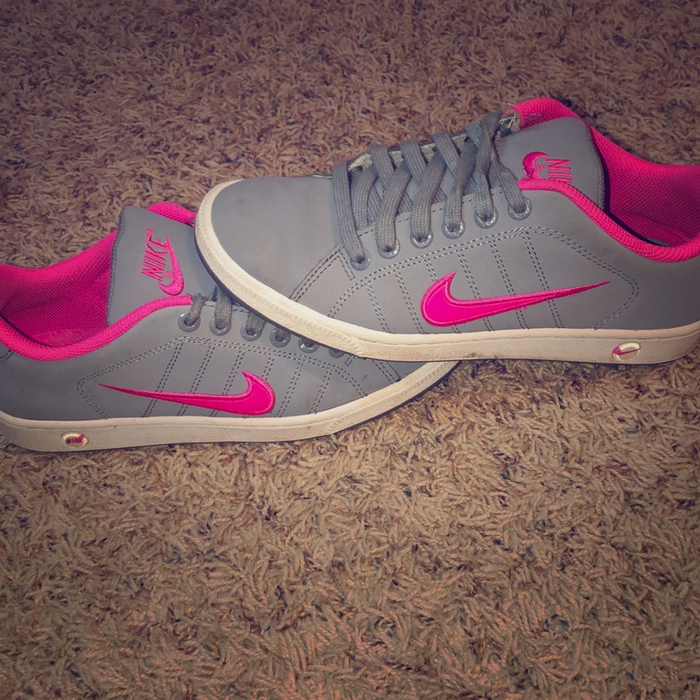 Nike